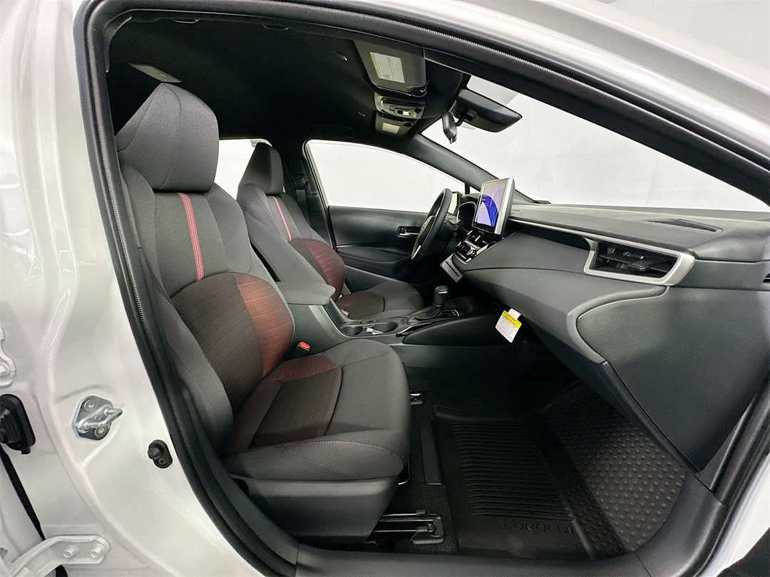 2026 Toyota Corolla SE - Image 26