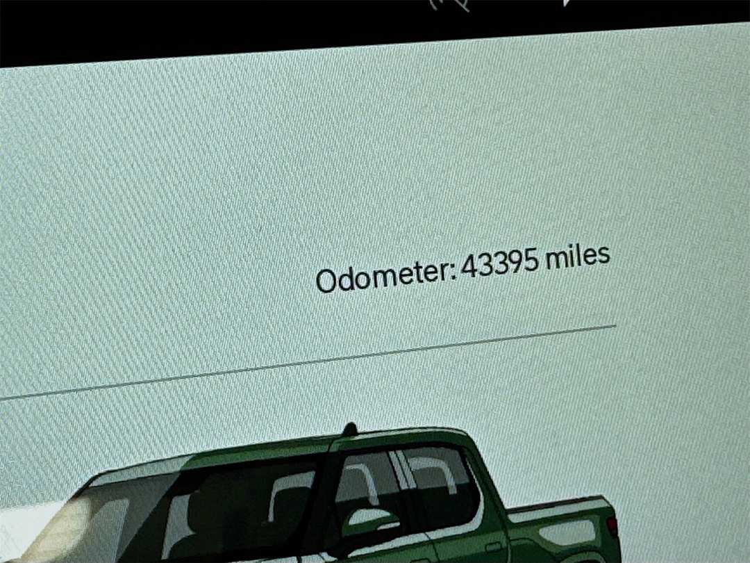 2022 Rivian R1T Launch Edition - Image 11