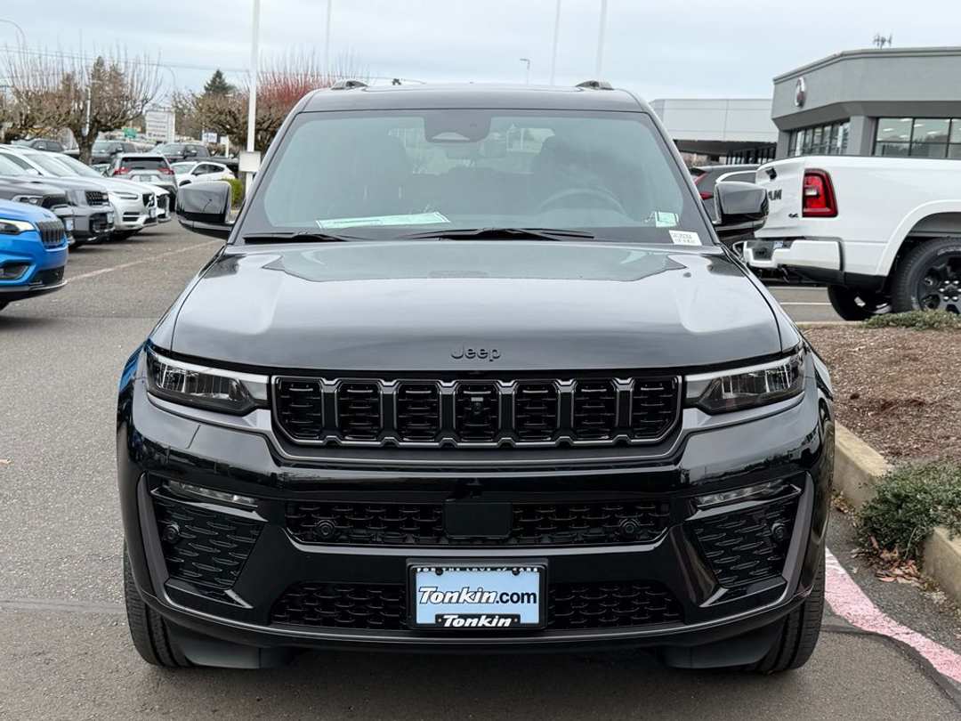 2026 Jeep Grand Cherokee Limited - Image 3