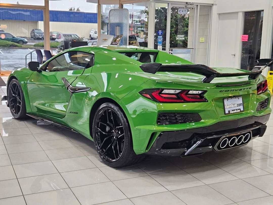 2026 Chevrolet Corvette Z06 - Image 4