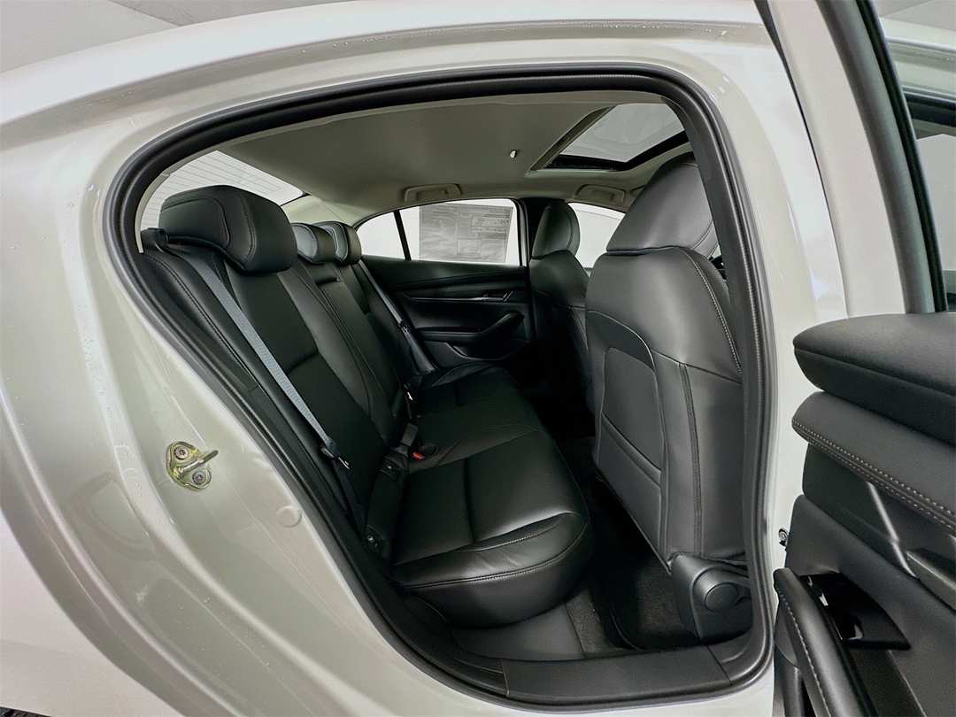2026 MAZDA Mazda3 2.5 S Preferred - Image 27