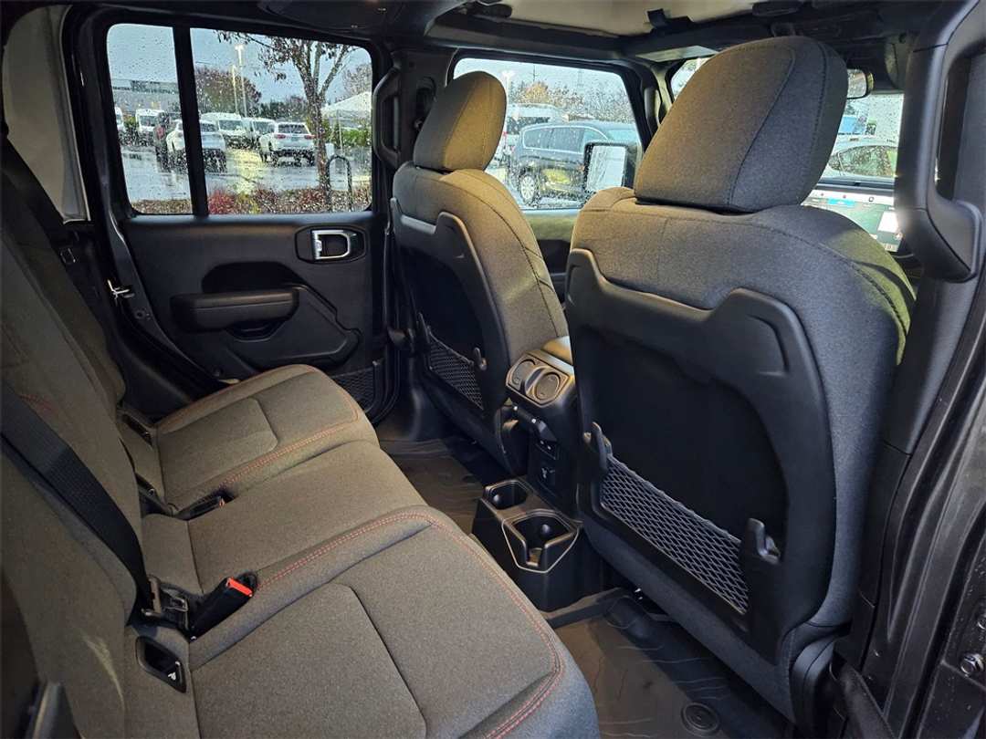 2026 Jeep Gladiator Rubicon - Image 37