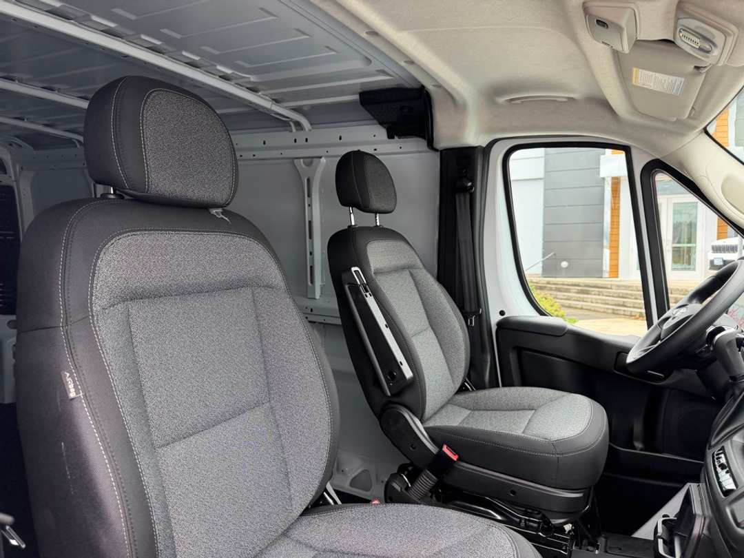 2026 Ram Promaster 1500 Low Roof - Image 31