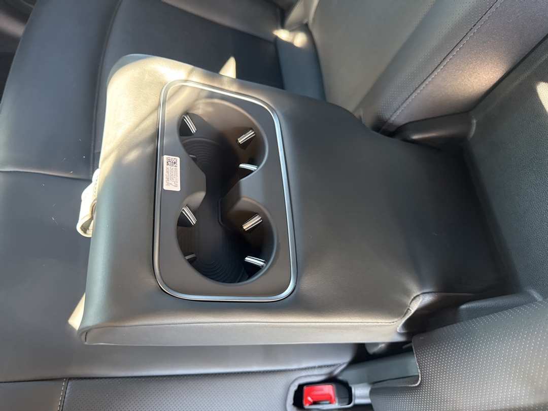 2026 Genesis Gv60 19" - Image 39