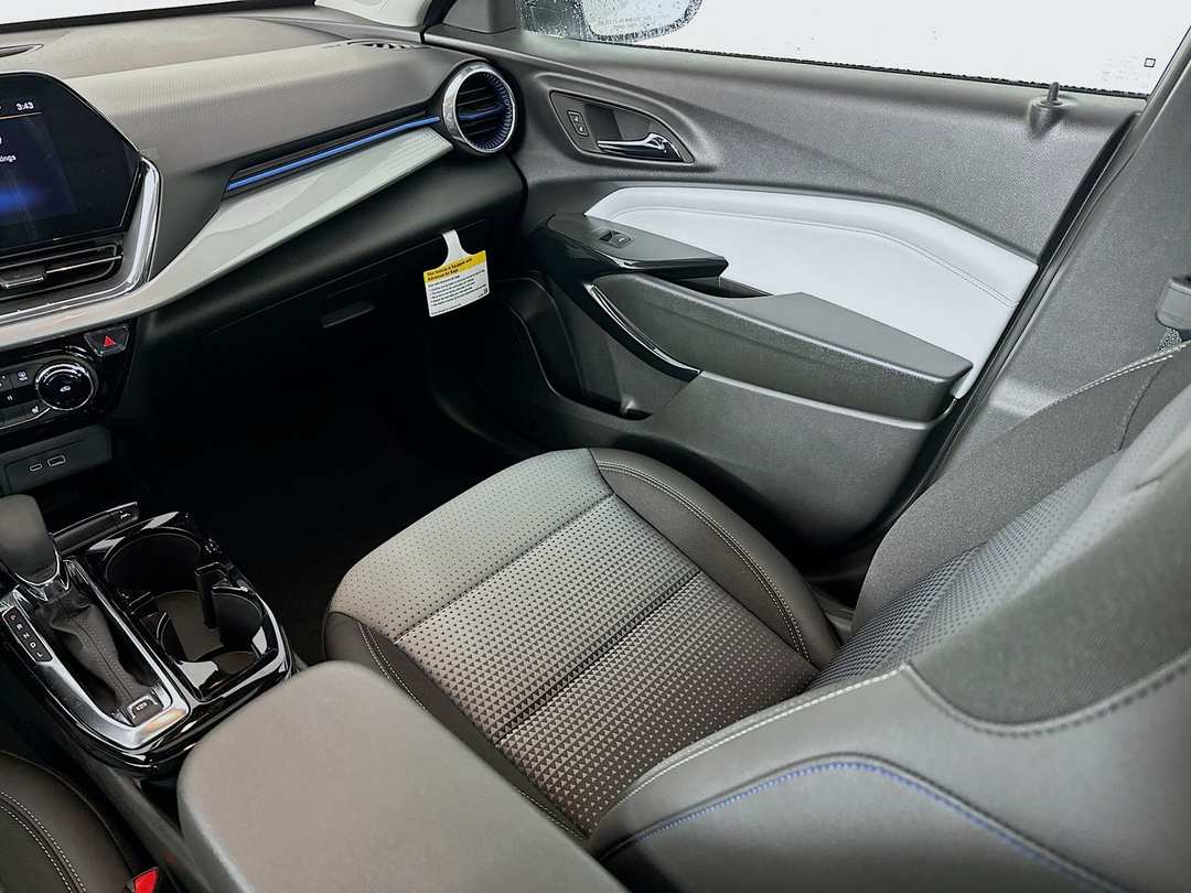 2026 Chevrolet Trax LT - Image 24