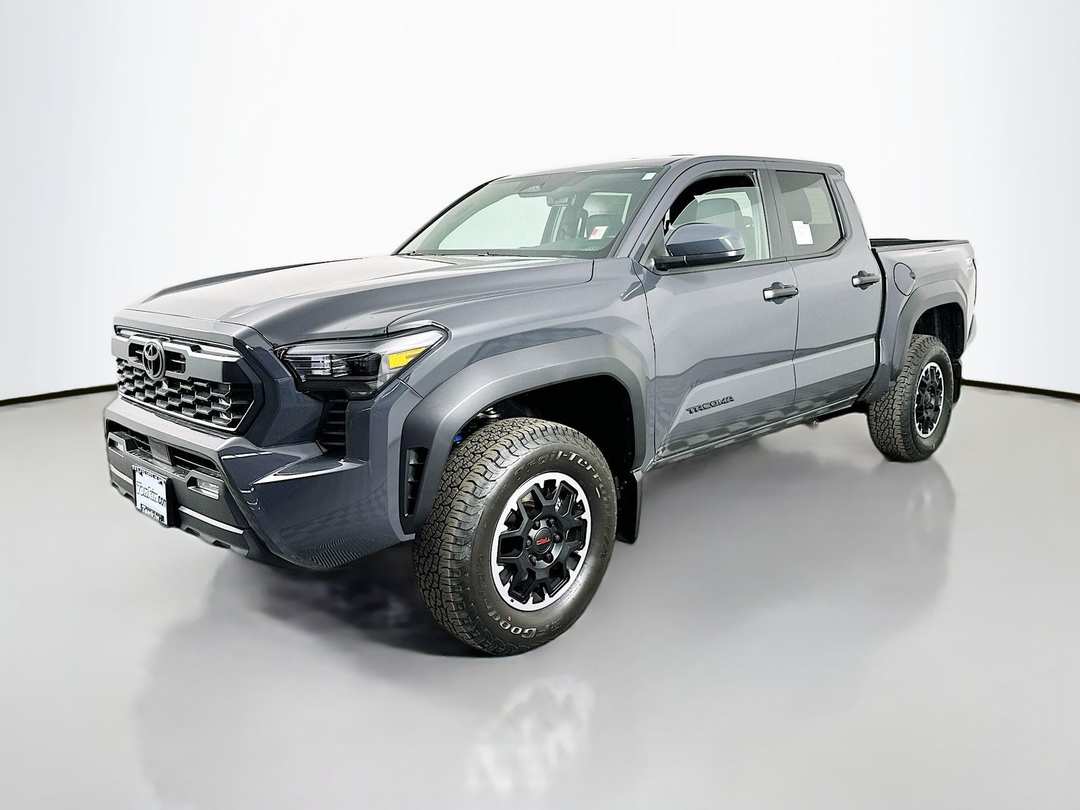 2026 Toyota Tacoma TRD OffRoad - Image 3
