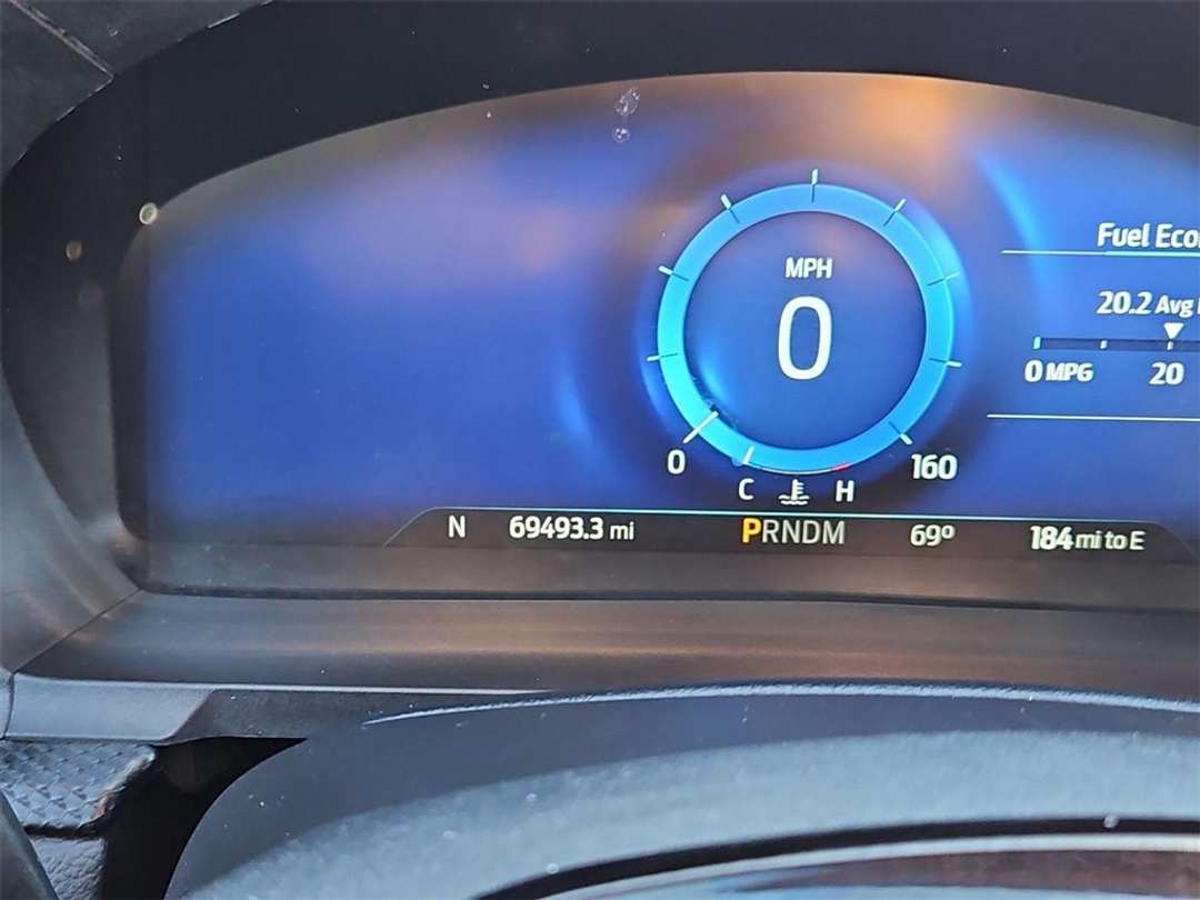 2022 Ford Explorer ST - Image 16