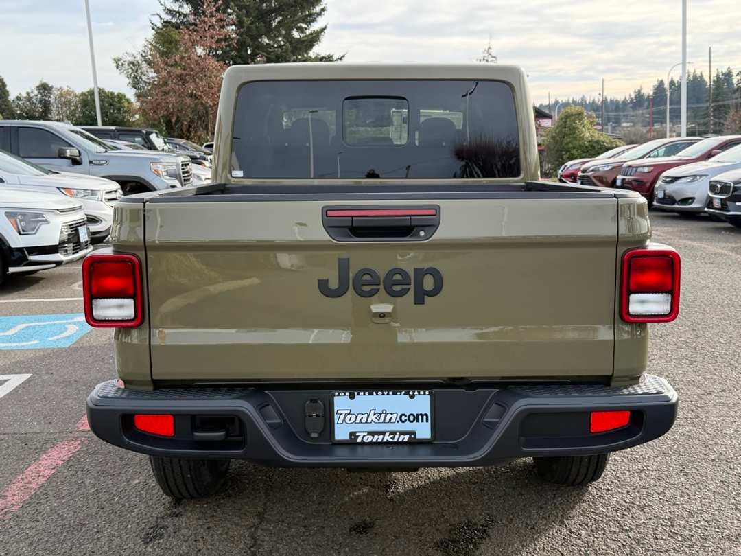 2026 Jeep Gladiator Sport S - Image 7