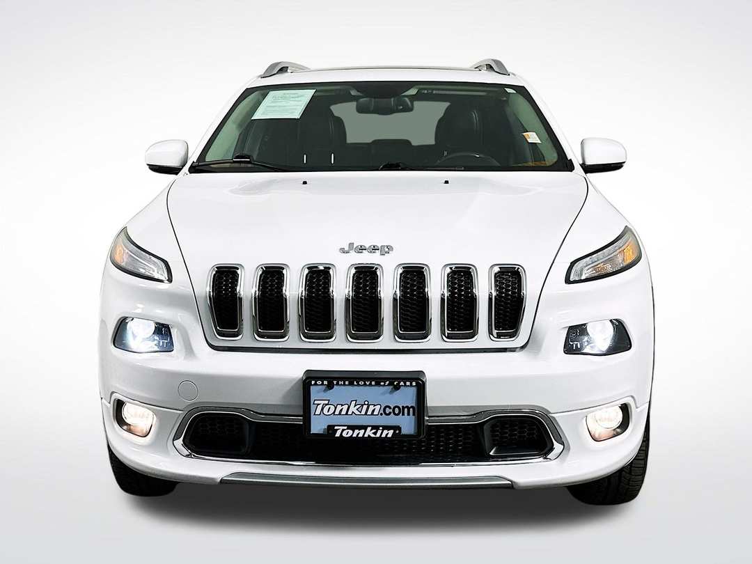 2016 Jeep Cherokee Overland - Image 2