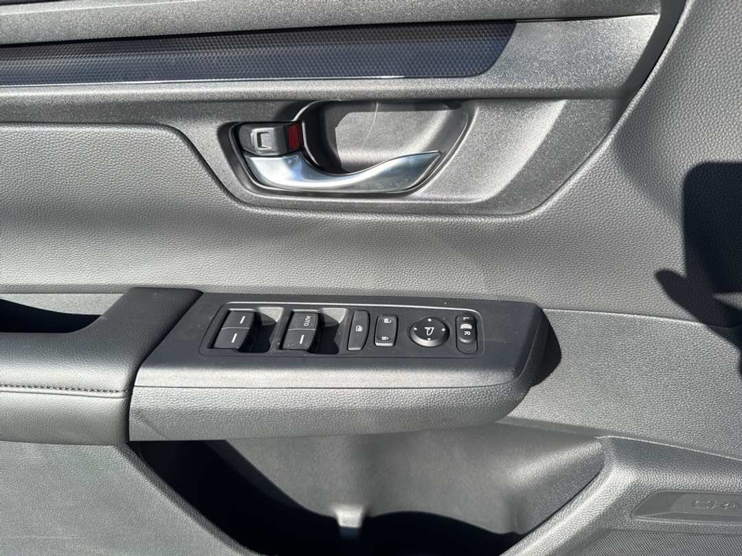 2026 Honda CR-V LX - Image 29