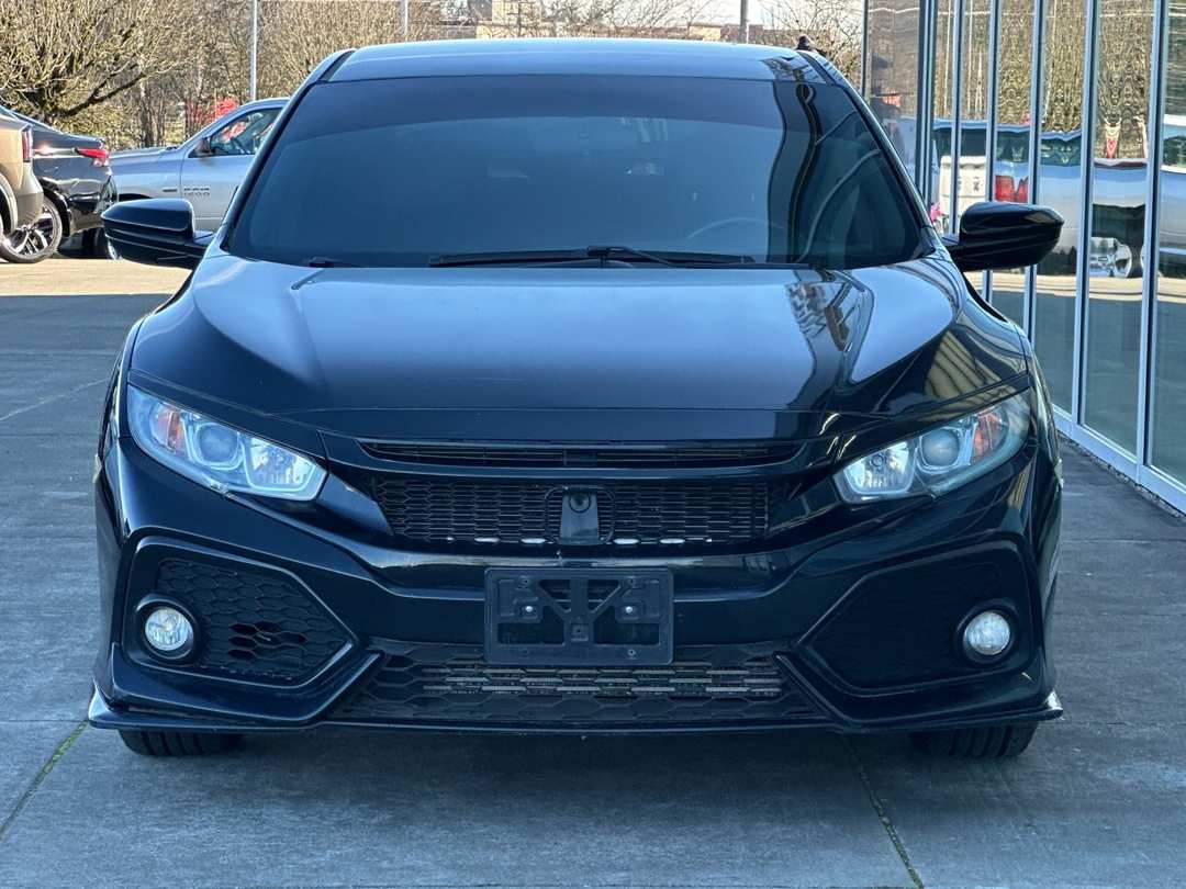 2018 Honda Civic Sport - Image 8