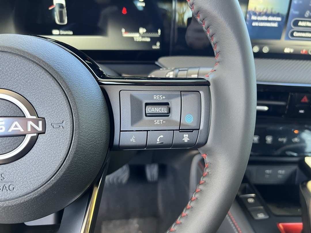 2026 Nissan Kicks SR - Image 15