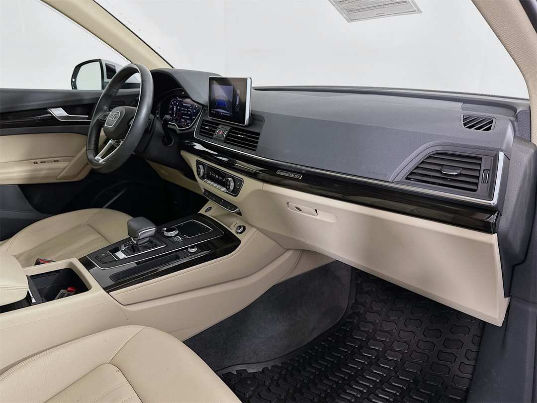 2020 Audi Q5 E 55 Premium - Image 30
