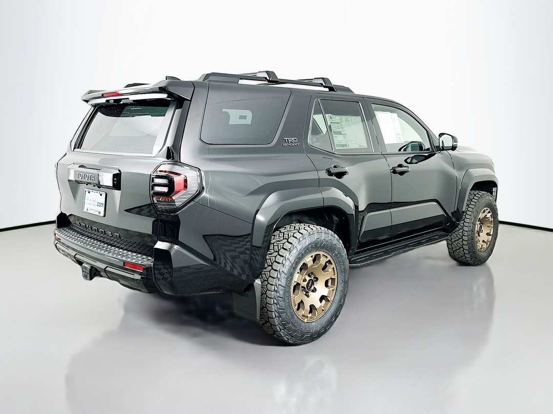 2026 Toyota 4Runner TRD Sport Premium - Image 7