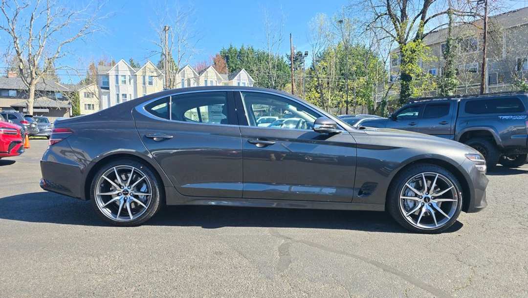 2026 Genesis G70 2.5T Prestige - Image 3