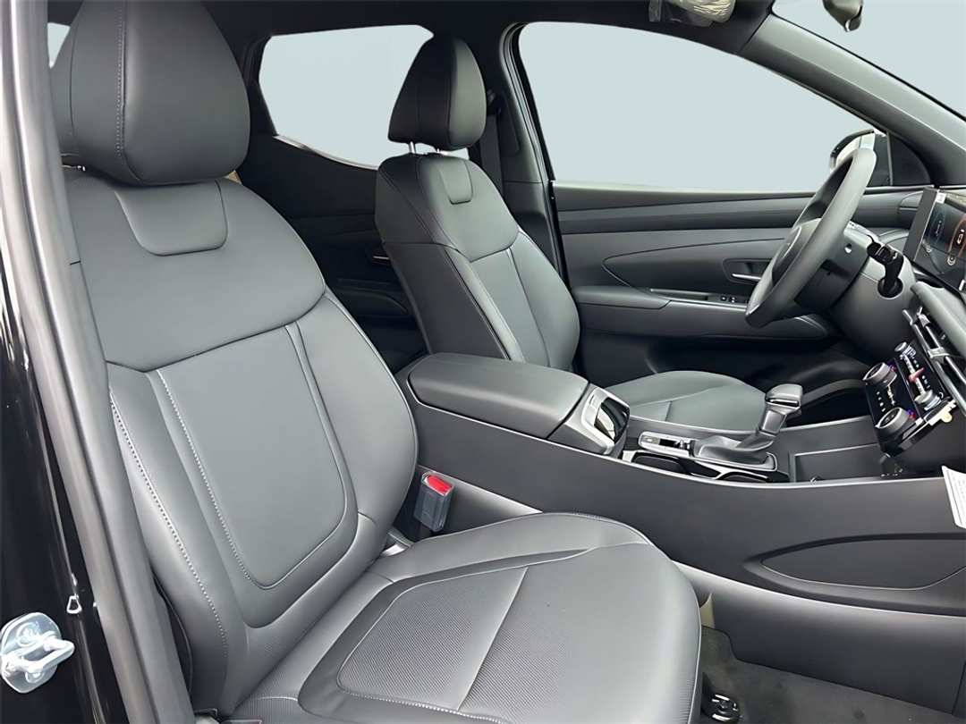 2026 Hyundai Santa Cruz SEL - Image 11