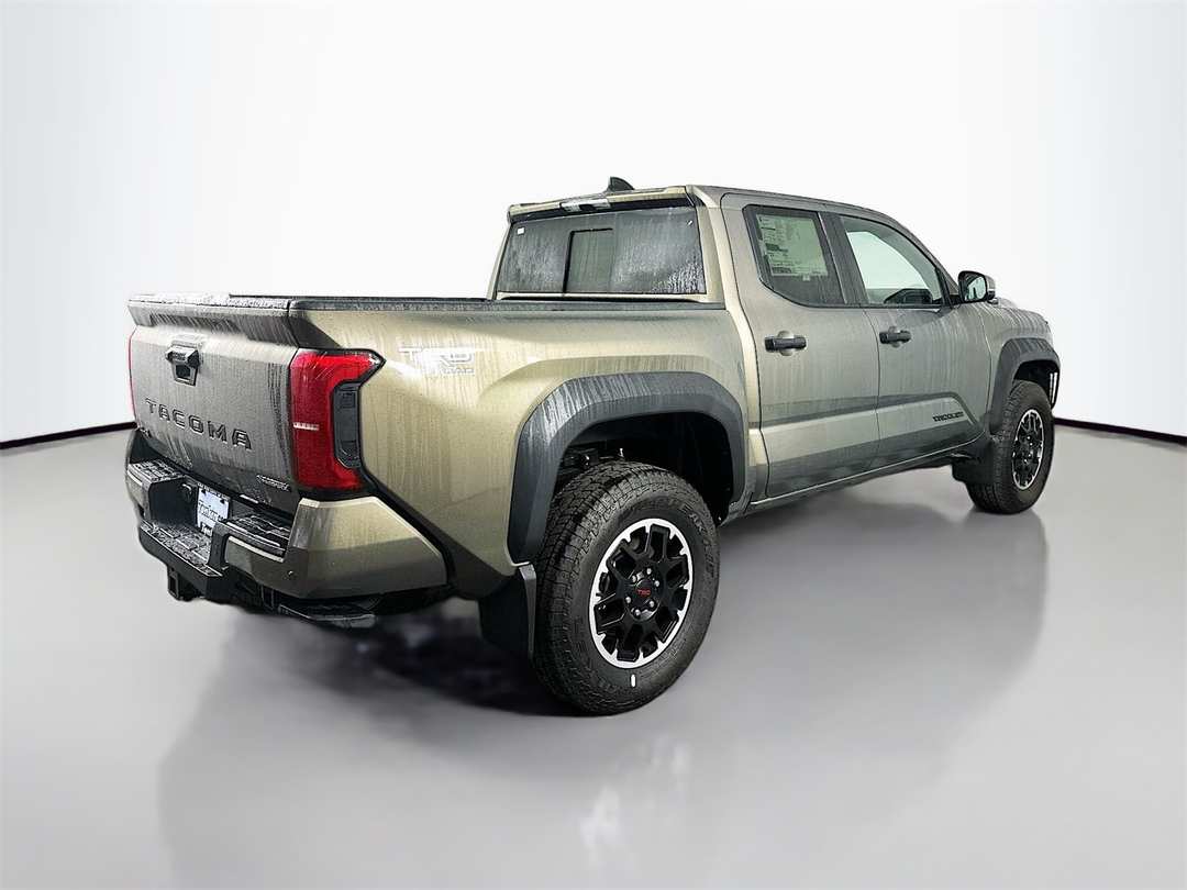2025 Toyota Tacoma TRD Off Road - Image 7
