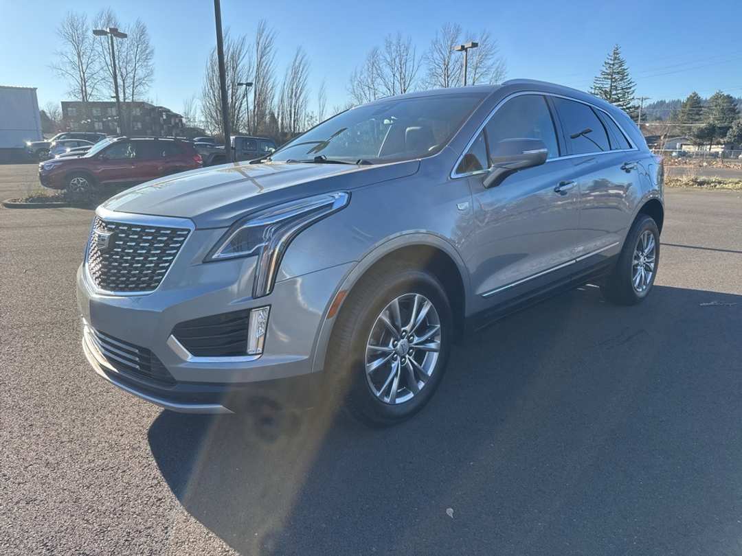 2023 Cadillac Xt5 Premium Luxury - Image 3