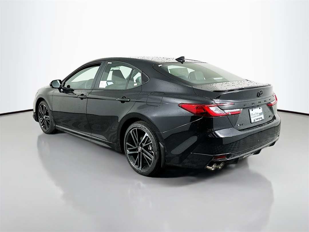 2026 Toyota Camry XSE - Image 5
