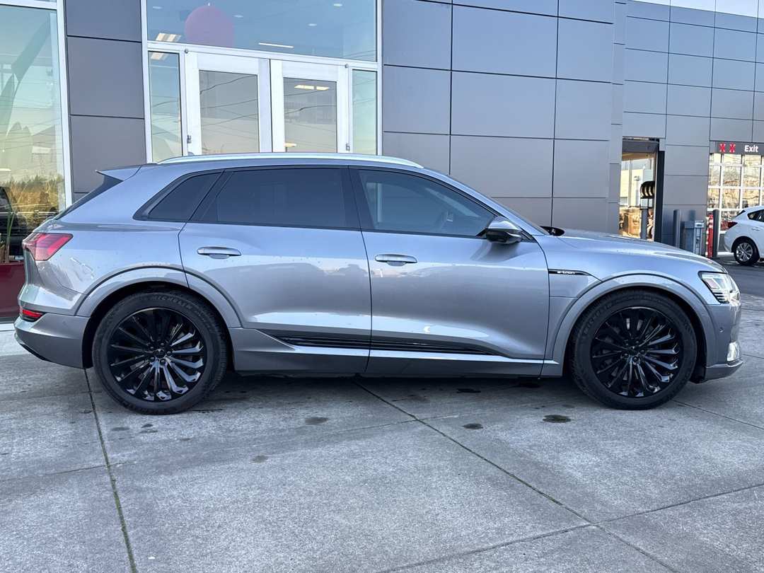 2019 Audi E-Tron Prestige - Image 2