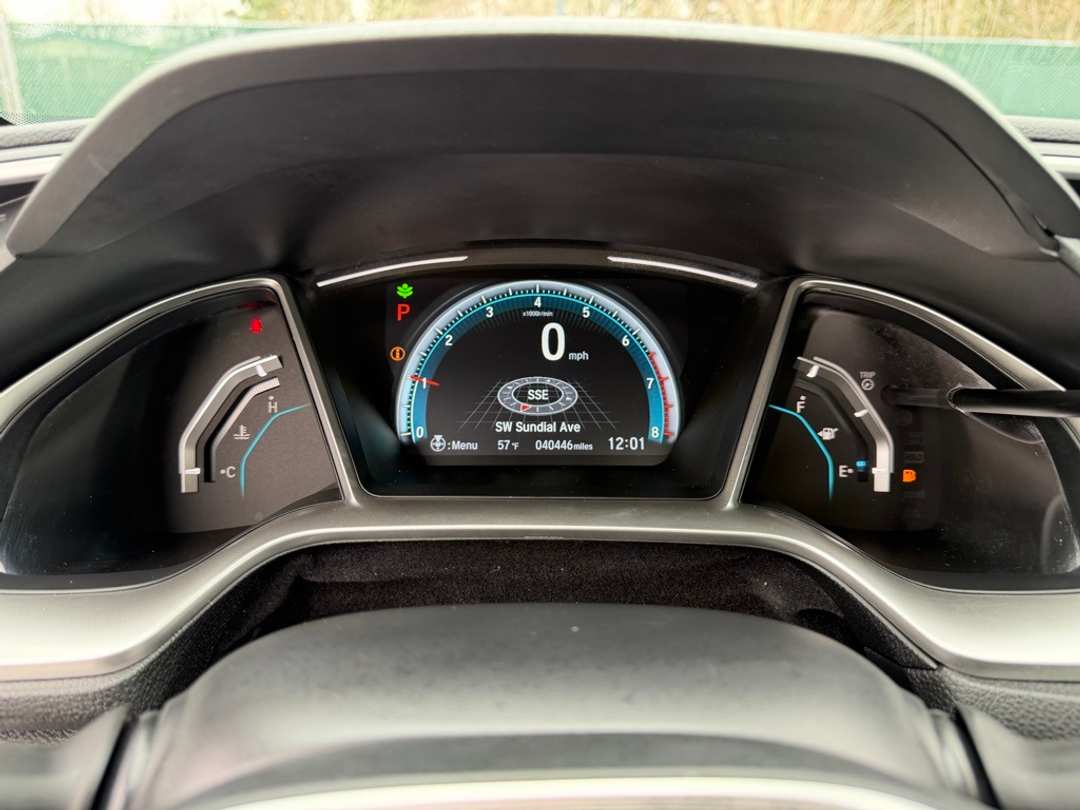 2017 Honda Civic Touring - Image 20