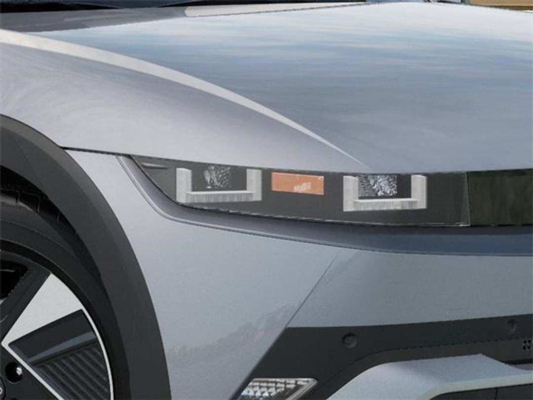 2026 Hyundai Ioniq 5 SE - Image 9