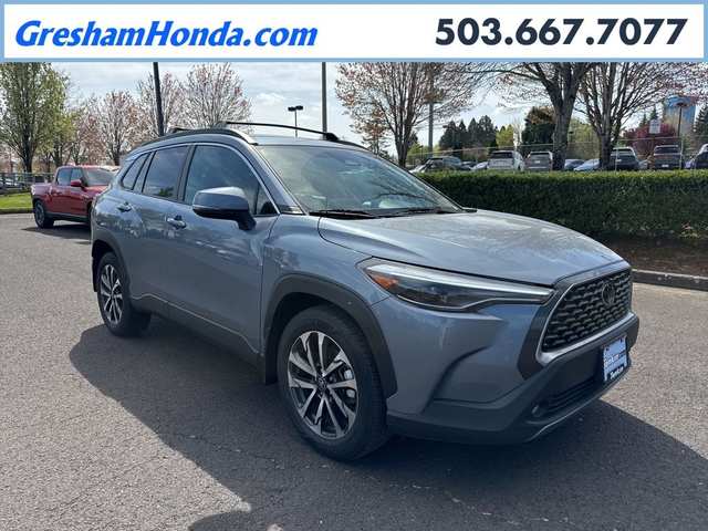 2023 Toyota Corolla Cross XLE