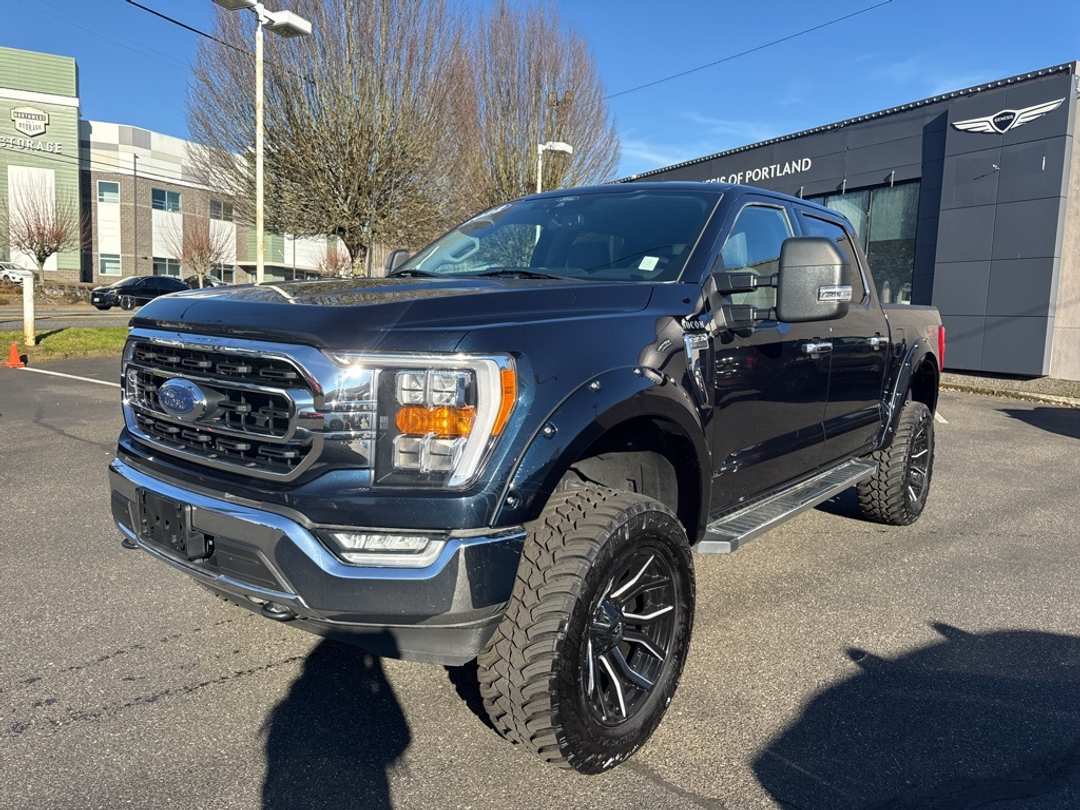 2022 Ford F-150 XLT - Image 3