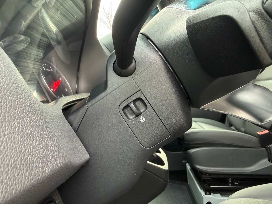 2026 Mercedes-Benz Sprinter 2500 Cargo 144 WB - Image 26