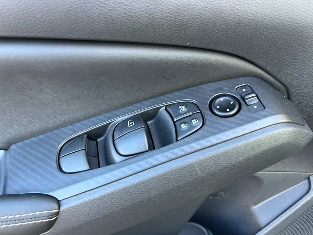 2025 Nissan Altima 2.5 SV - Image 10