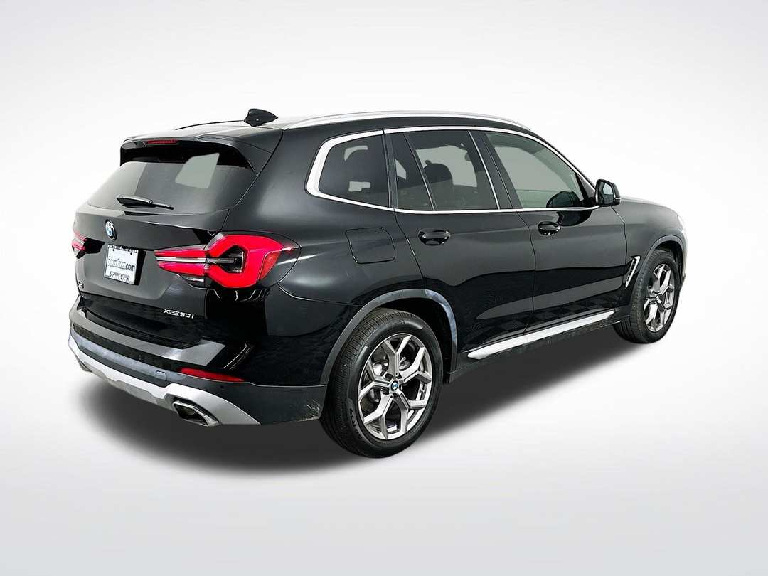 2023 BMW X3 xDrive30i - Image 8