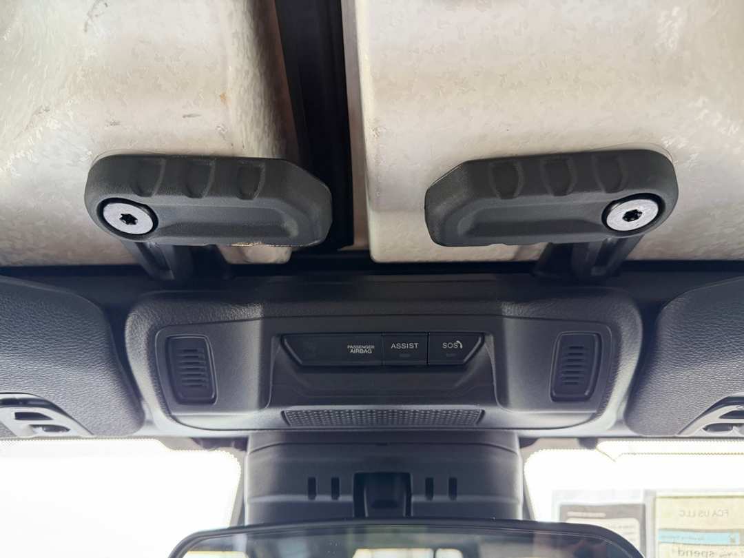 2026 Jeep Wrangler Rubicon - Image 27