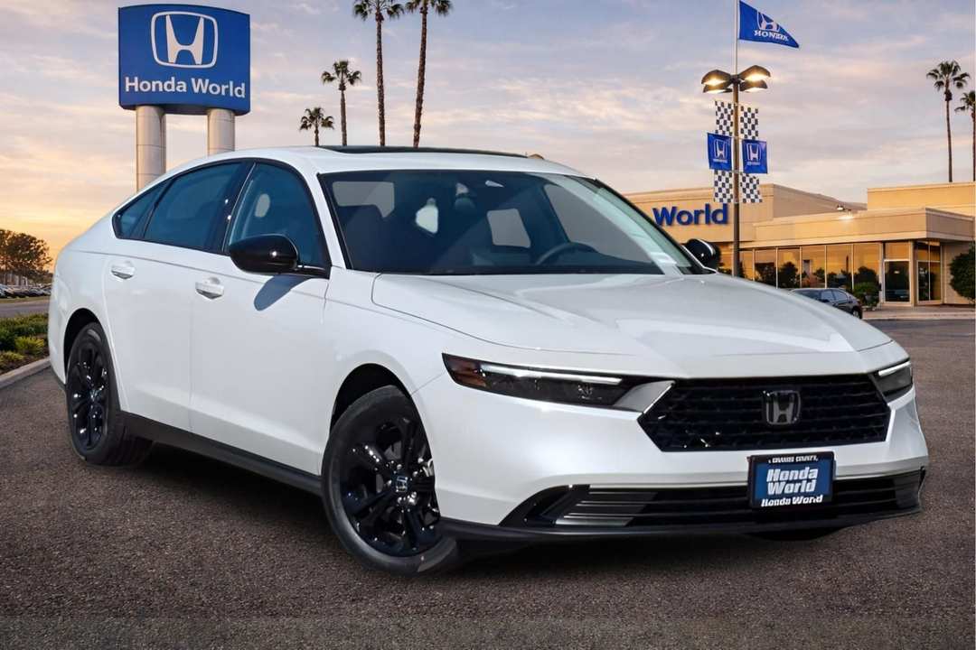 2025 Honda Accord SE - Image 2