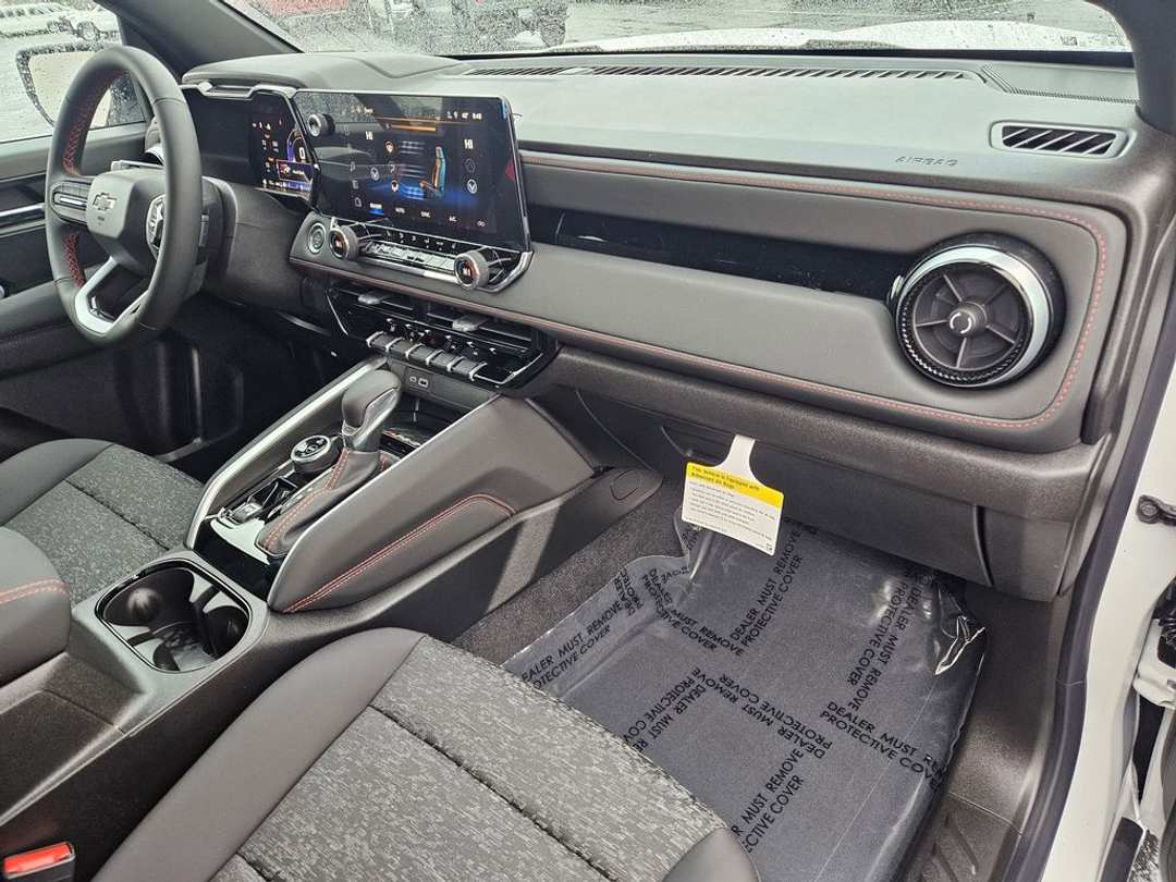 2026 Chevrolet Colorado Z71 - Image 42