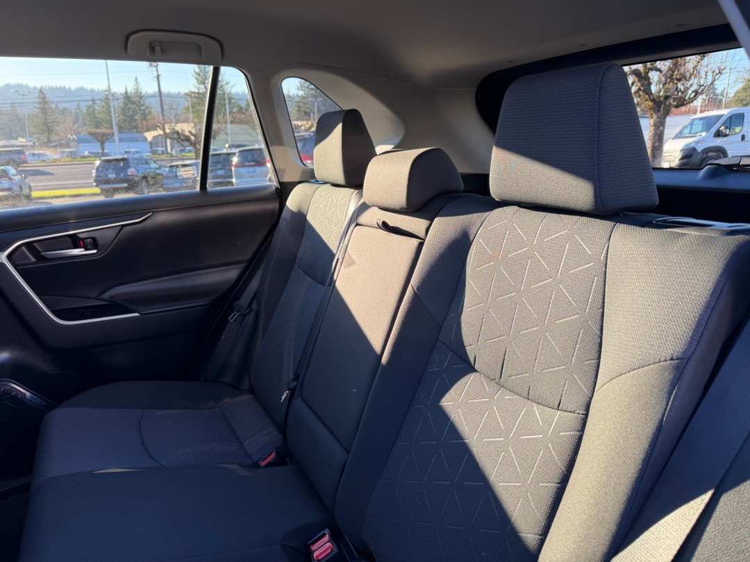 2023 Toyota Rav4 Woodland Edition - Image 29