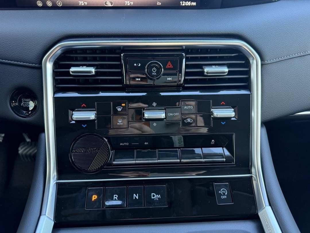 2026 Nissan Armada SV - Image 26