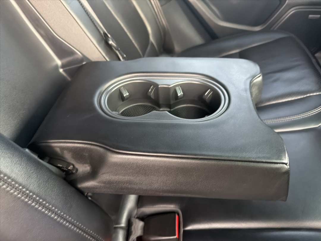 2018 Porsche Macan Base - Image 25