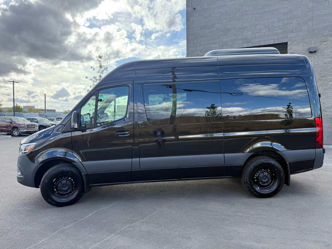 2025 Mercedes-Benz Sprinter 2500 Passenger 144 WB - Image 2