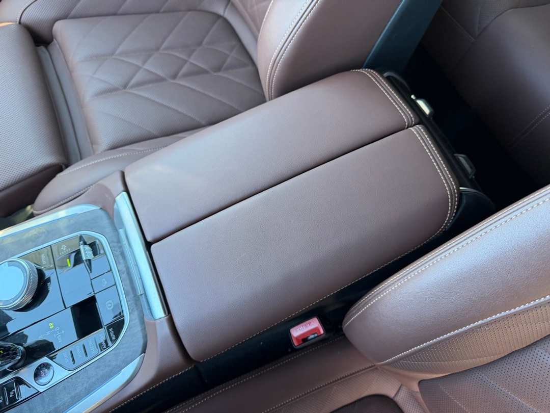 2023 BMW X5 xDrive45e - Image 28