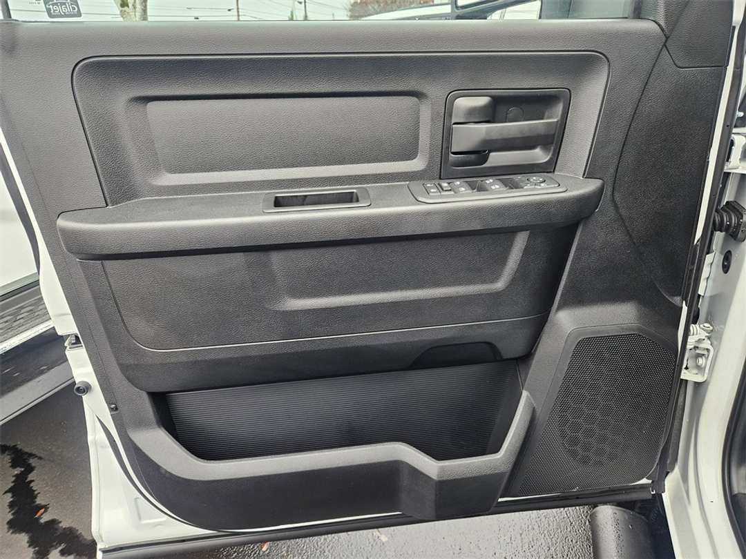 2026 Ram 2500 Tradesman - Image 10