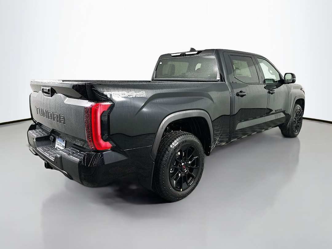 2026 Toyota Tundra Limited - Image 7