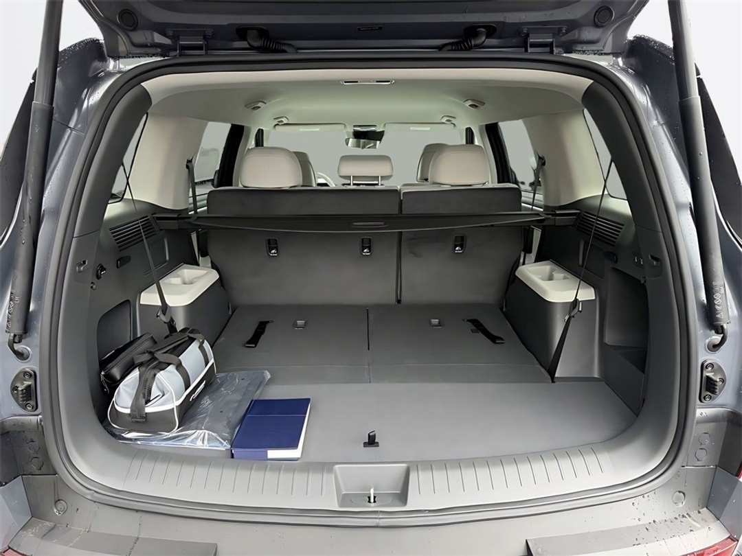 2026 Hyundai Santa Fe SE - Image 10