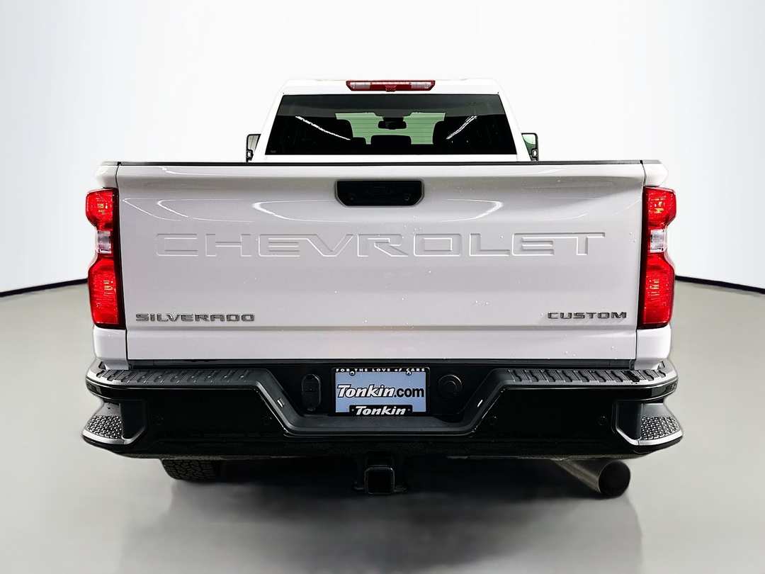 2025 Chevrolet Silverado 2500Hd Custom - Image 7
