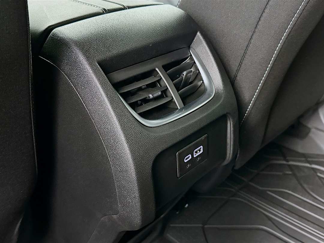 2025 Chevrolet Blazer LT - Image 26