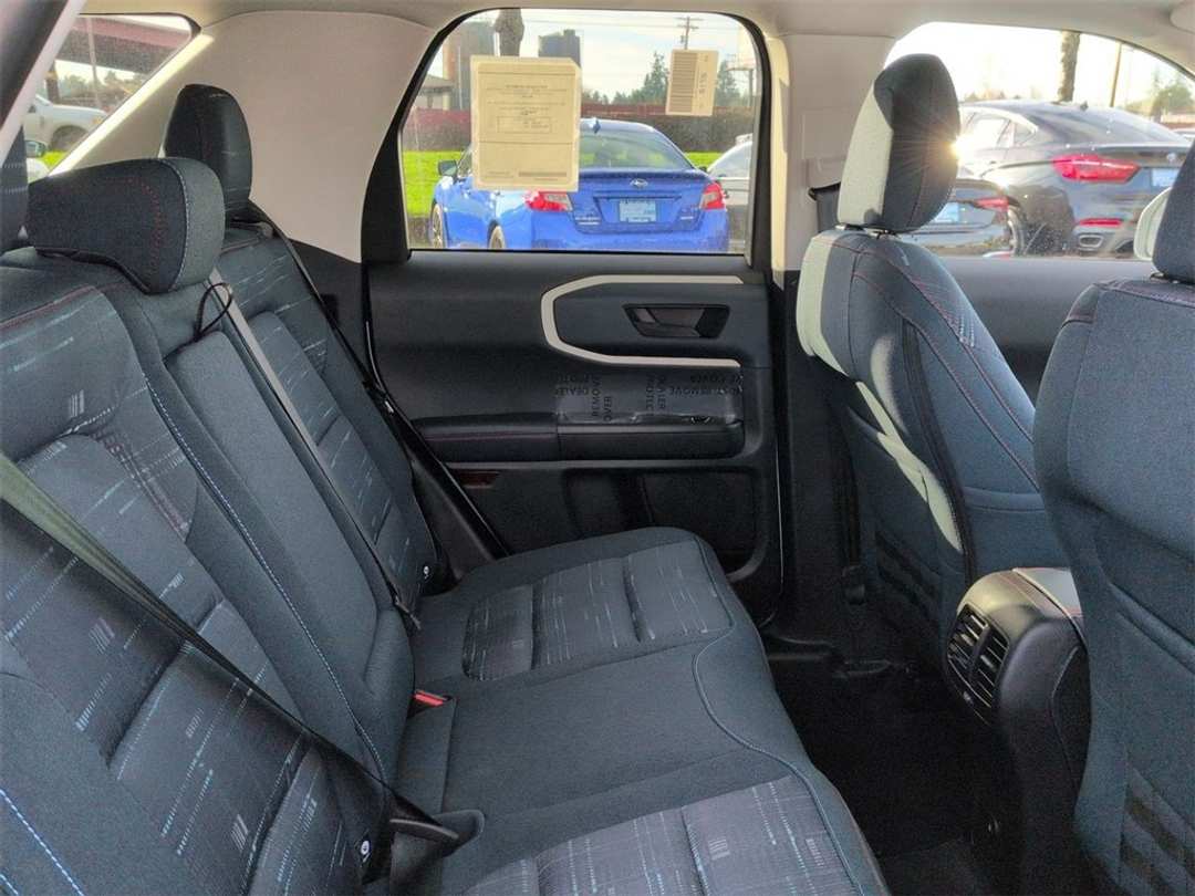 2025 Ford Bronco Sport Heritage - Image 27