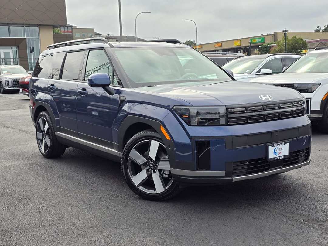 2026 Hyundai Santa Fe Limited - Image 2