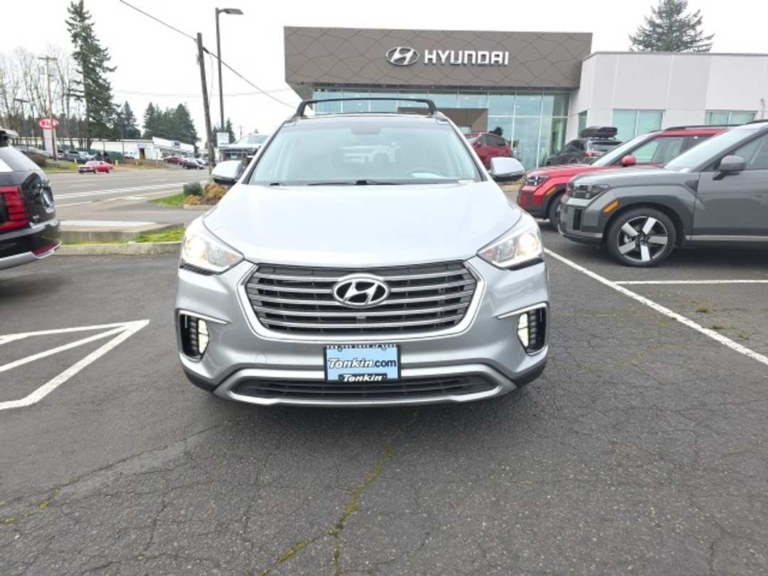 2017 Hyundai Santa Fe SE Ultimate - Image 4