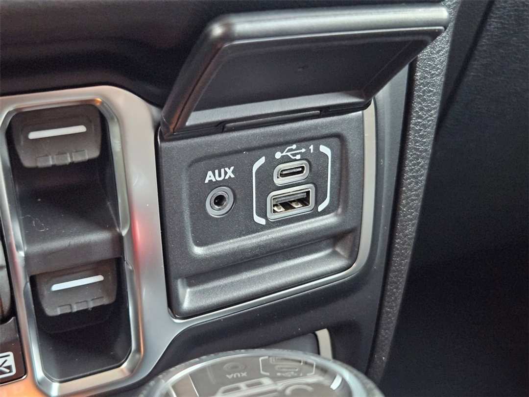 2026 Jeep Gladiator Rubicon - Image 27