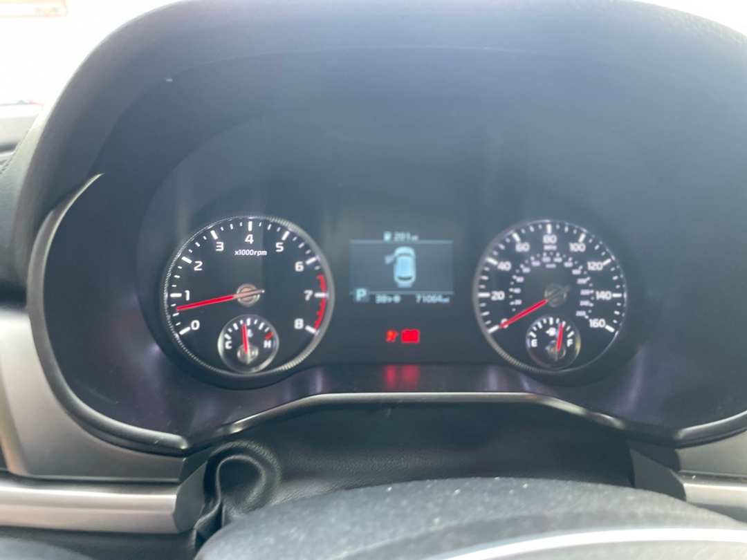 2021 Kia Telluride LX - Image 13