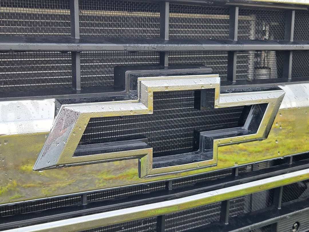 2025 Chevrolet Silverado 4500Hd - Image 29